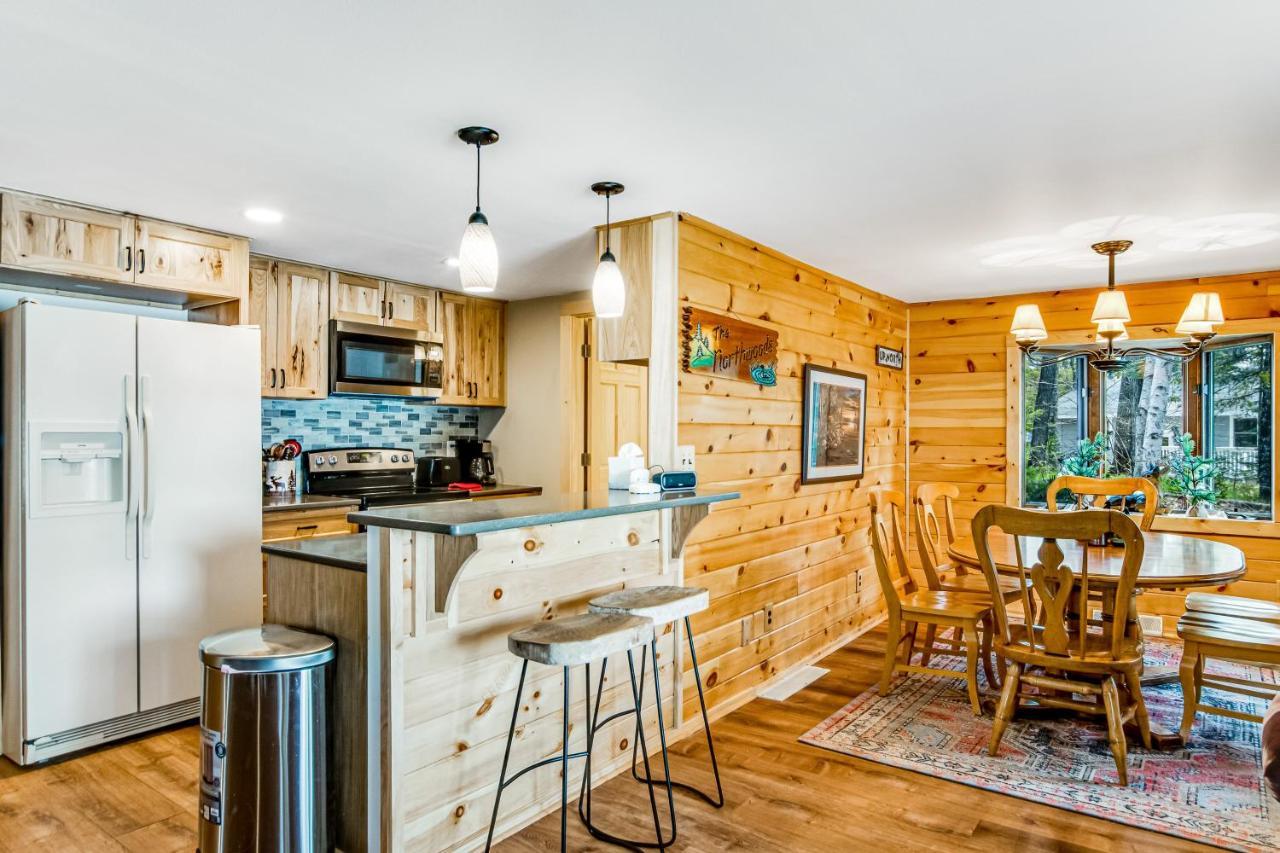 Three Bears Lodge Boulder Junction Extérieur photo